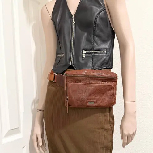 SPIKES & SPARROW Oregon Brandy Cognac Genuine Leather Waist Hip Bag Fanny Pack Brown