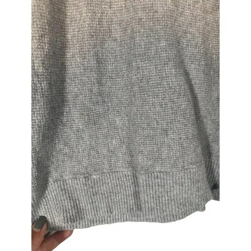 T Tahari Gray Long Batwing Sleeve Boat Neck Knit Sweater Women Sz S