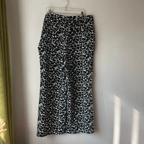 Boden USA Boden Relaxed Bootcut Trousers Black White Green Camo Floral US 16/18