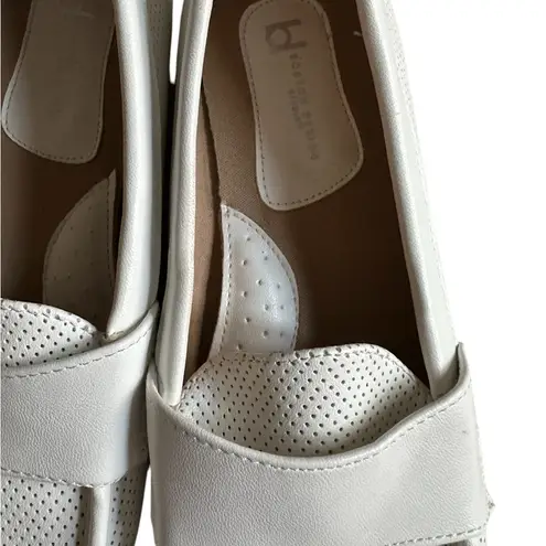 Boston Design Studio Sz 7M White Round Toe Driving Loafers Flats Women 91274