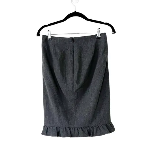 Bebe  High waisted Ruffled Gray Mini Skirt Size 2