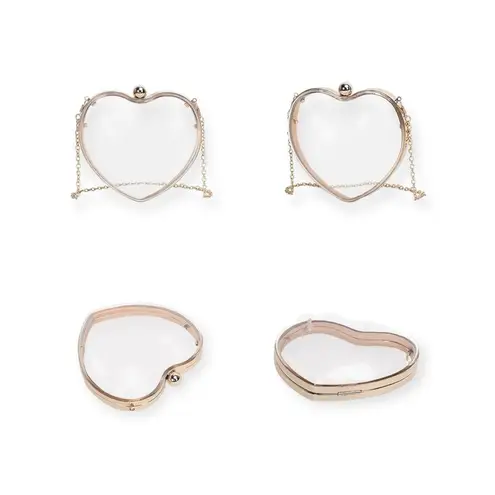 SOTM ❤︎︎ Heart Shaped Clear Acrylic Evening Clutch Bag ❤︎︎ Gold Chain Strap ❤︎︎