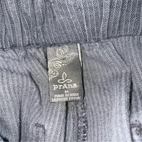 prAna Relaxed Tapered Pants Women Size M Pull On Athleisure Yoga Travel Lounge