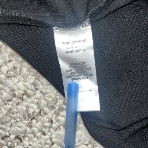 Doe & Rae Women's NWT Casual Colorblock Ribbed Stretch Henley Top Size Large