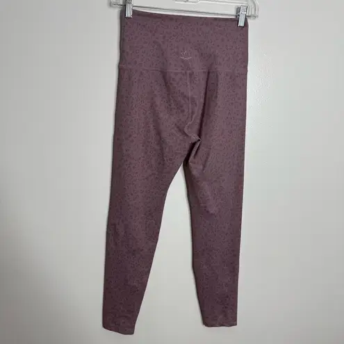 Beyond Yoga NWOT x Barre3 Mauve Leopard Leggings Style OL3243BE Size Small