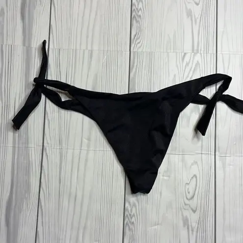 Bali Wear Cheeky Black Side Tie bikini bottom One size Size M