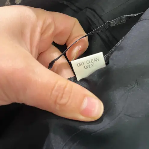 Kay Unger 100% Wool Sleeveless Sheath Black & White Dress Size 6