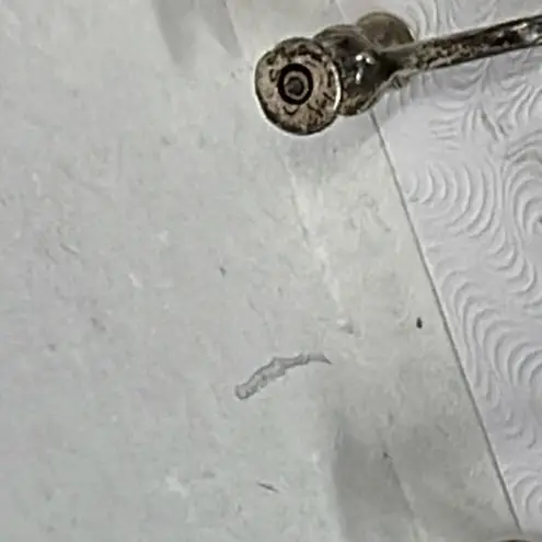 Vintage handmade sterling silver Cala Lily screwback earrings