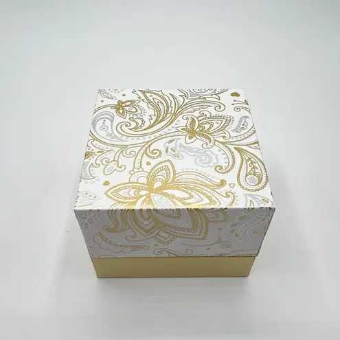 Charter Club Pave & Crystal Halo Ring in Gold/Blue Size 5 MSRP $30 NWT