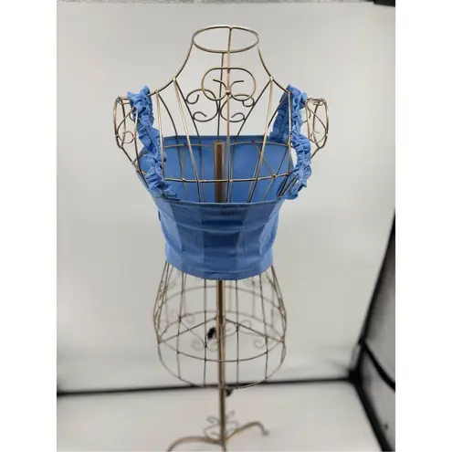 Aritzia Sunday Best Women's Blue Cropped Stretch Ruffle Strap Tank Size Medium