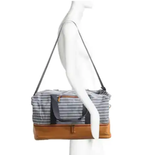 DSW Navy Striped Weekender Travel Bag New w/Tag