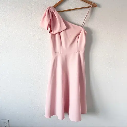 Gal Meets Glam Yvonne One Shoulder Bow Dress in Light Pink