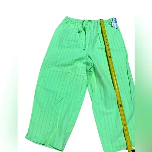 Mountain Lake Women's Capri Size L Color Green 100% Cotton