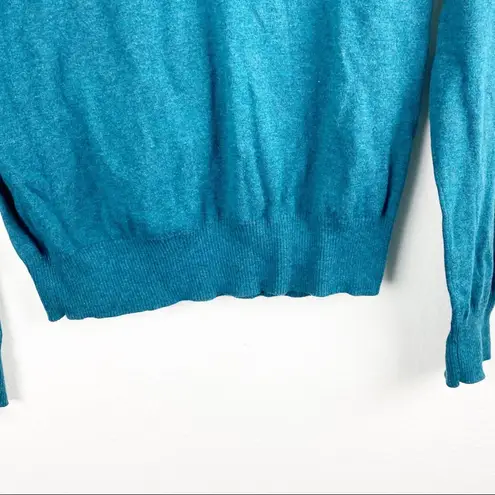 Original Penguin by Munsingwear V-Neck Long Sleeves Sweater, Size Medium