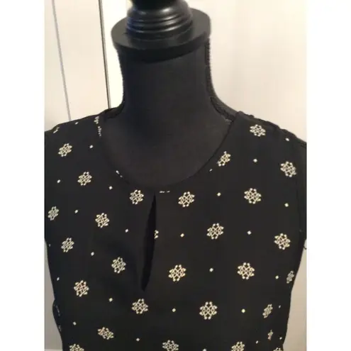 Violet+Claire  Large L Sleeveless Print Top Black White