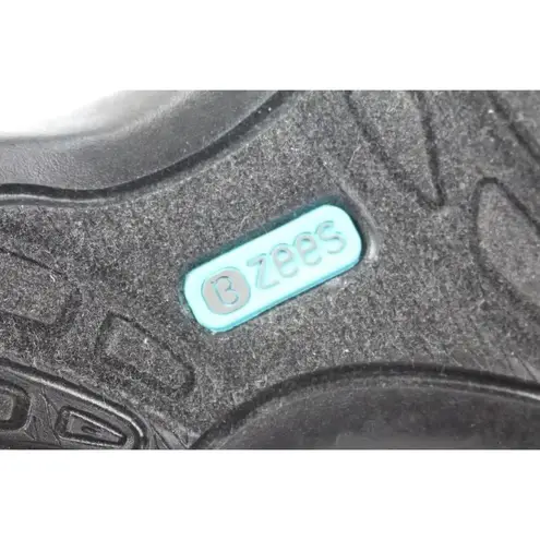 Bzees ladies  wedge sandals size 5.5M