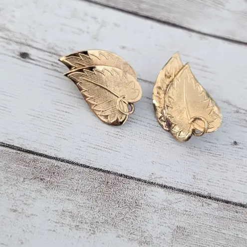 Vintage Clip On Earrings Leaf Duo