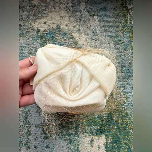 Vintage NOS cream bridal bow netted headpiece hat White