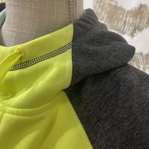 Nike Therma Fit Neon Highlighter Sweatshirt Hoodie Small RARE Yellow