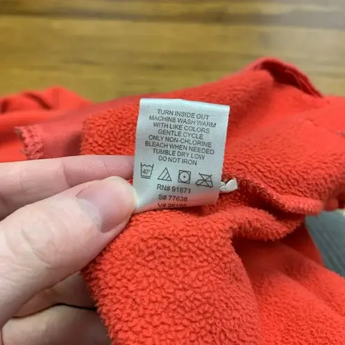 Sahalie Butter Fleece Pullover Womens Size Large Coral Red Fleece 1/4 Snap Mock