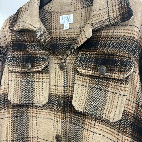 Women’s flannel plaid shacket Tan Size M