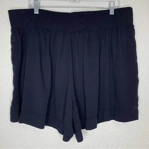 Lane Bryant  100% Rayon Soft Black Shorts