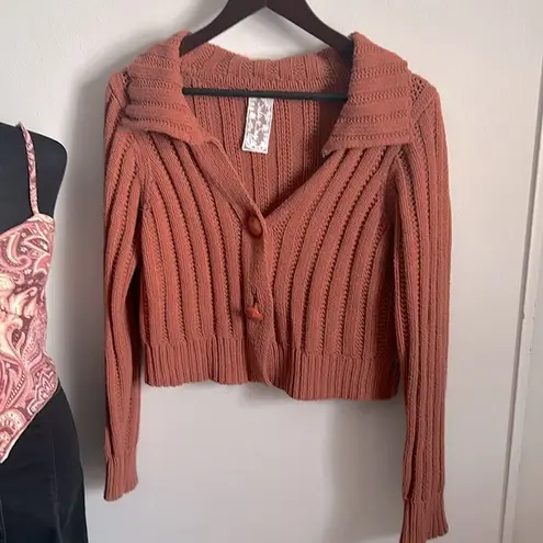 Sophie & Sage Chunky Wide Ribbed 2 Button Crop Cardigan with Wide Collar Size undefined