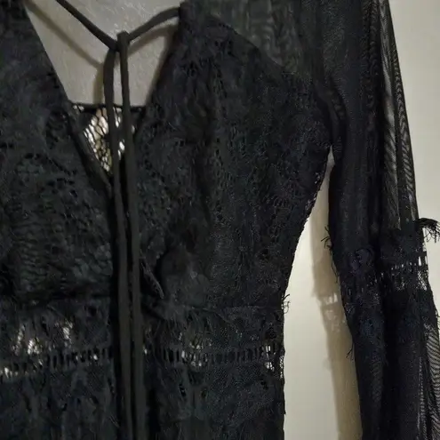 Charlotte Russe  S Long Sleeved Black Eyelash Lace Trimmed Body Suit