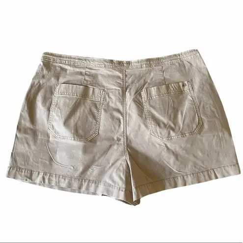 American Eagle NWOT  Khaki Drawstring Shorts