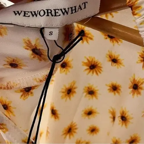 We Wore What Ditsy Daisy Flower Billow Long Sleeve Crop Top S Ivory Yellow #3557