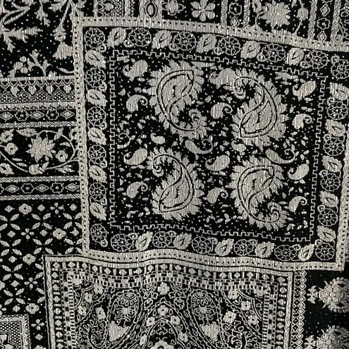 XScape Women’s tank top by Joanna chan size large flaw