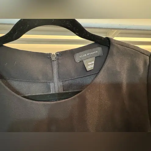 Club Monaco NWOT Ostrich Feather Donnatina Top XS Black.