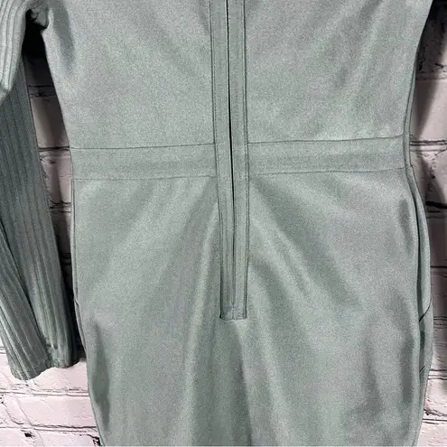 Wow Couture Green Dress Square Neck Long Sleeve Button accents Size L (B11)