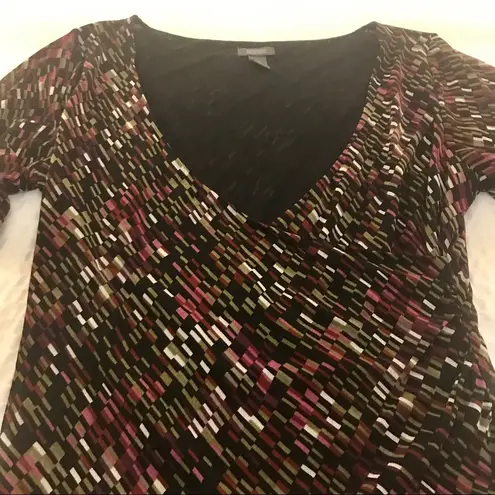 Kenneth Cole 🌺 3/$20 SALE  Reaction V Neck Top