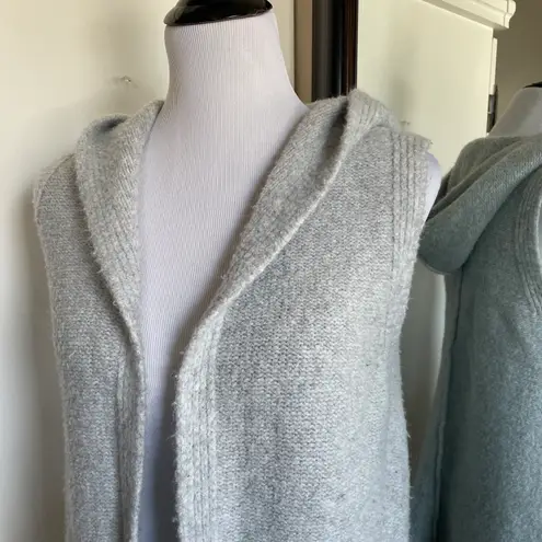 Tahari Small Gray Vest