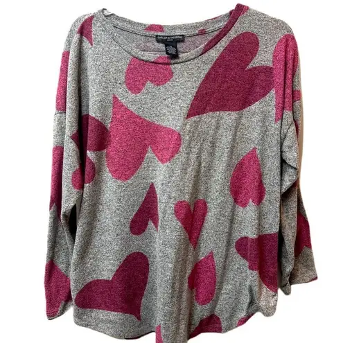 Chelsea & Theodore Heart Pattern Valentine Blouse Size 1X Gray
