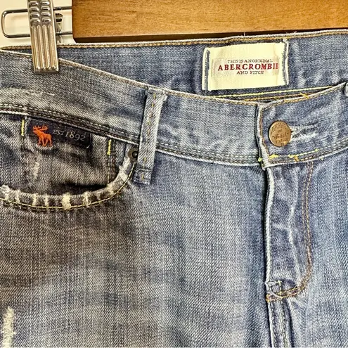 Abercrombie & Fitch VINTAGE  Y2K Mid Rise Bootcut Distressed Denim Jeans Size 4