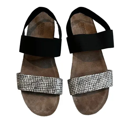 Munro Women's Pisces Sling Sandal, Wht/Blk Fabric Combo, Sz 9.5