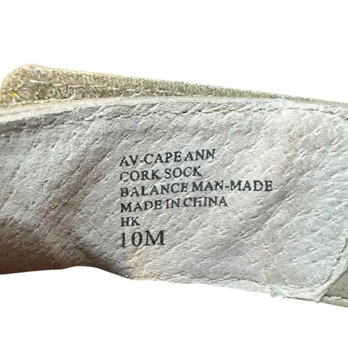 Adrienne Vittadini Sport Sandals Womens Size 10 Taupe Cape Ann Wedge Back Zip