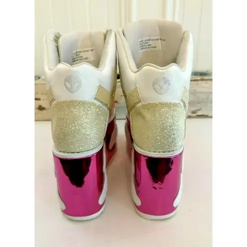 Yru holographic pink cloud qozmo sneaker platforms Size 10 Pink Star Clouds Rave