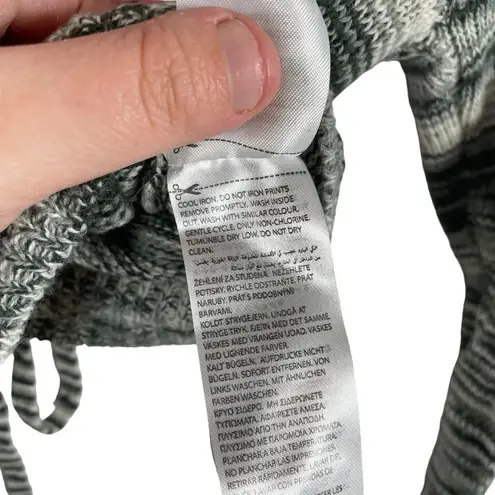 Edikted NWOT Medina Knit Open Back Cropped Sweater in Grey/White Size L