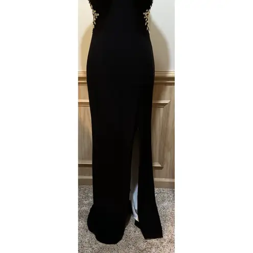 Betsy and Adam Floor Length Prom Dress ~ Black Size 2 ~ Beaded ~ Open Back