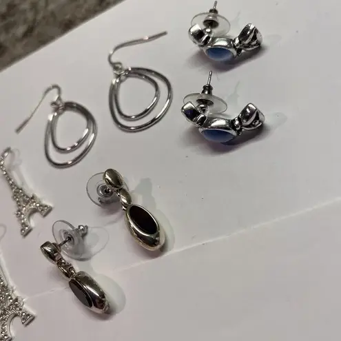 Lot Of 4 Costume Jewelry Pierced Earrings Mostly Dangle Mix