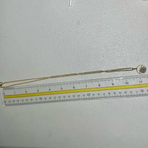 Sailing ships small circle pendant necklace