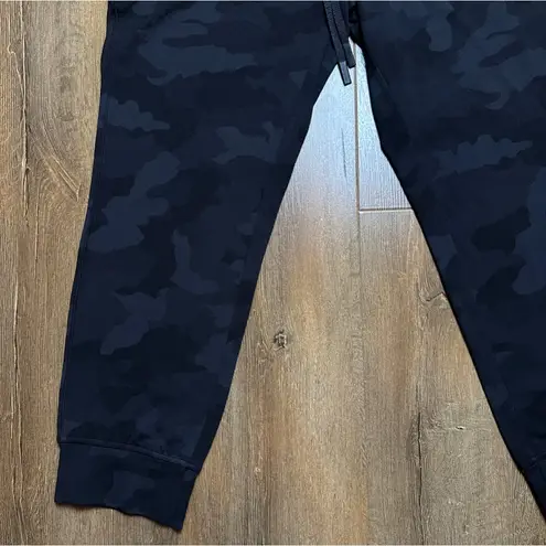 Lululemon NWT Ready to Rulu Jogger Crop Heritage 365 Camo Deep Coal Multi Size 6 - Image 5
