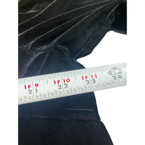 August Max Woman 20W Black Velvet Button Front Cardigan Top Evening Soft Luxe