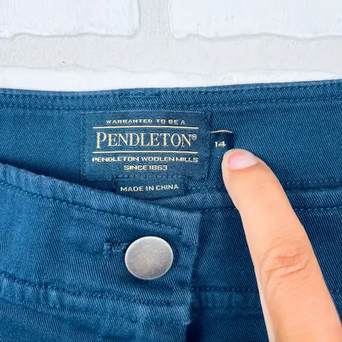 Pendleton Women's Blue Cropped Pants Size 14 Straight Leg Casual