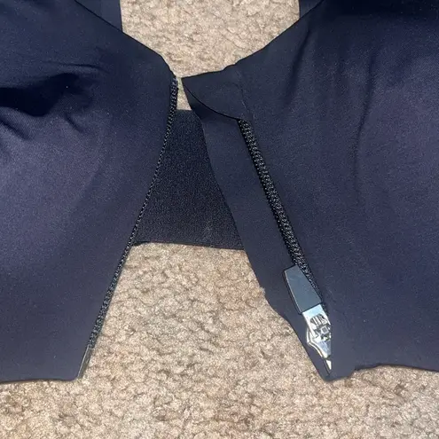 Knix Catalyst Front Zip Sports Bra Black 3 Size undefined