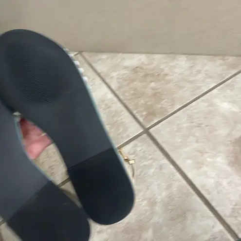 LOGO By Lori Goldstein LOGO Grace sz 8.5 Sandals 8.5M Ankle Strap White Strappy Slip On Casual NWOT