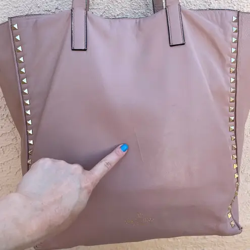 Valentino Garavani Valentino Rockstud peach beige soft smooth leather open shopper tote bag